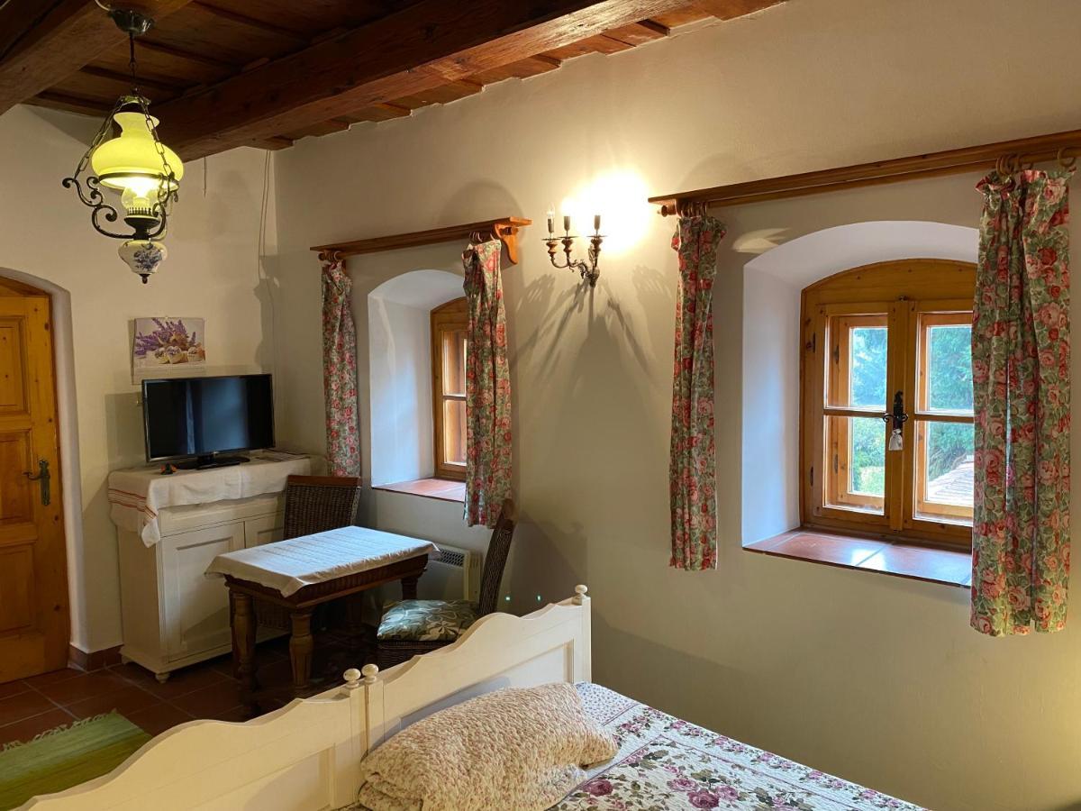 Hotel Oereghaz 1839 Csopak Zewnętrze zdjęcie