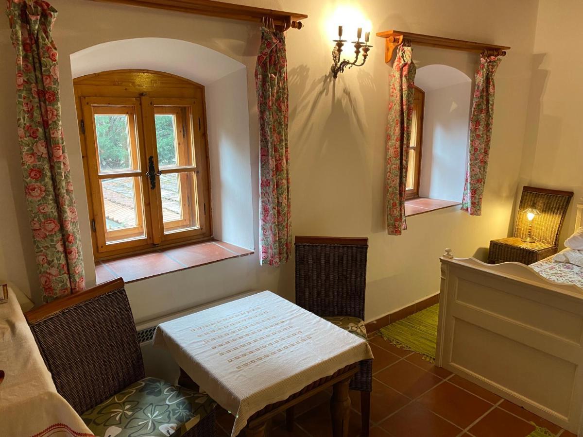 Hotel Oereghaz 1839 Csopak Zewnętrze zdjęcie